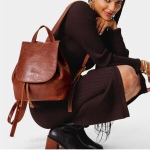 Portland Leather Goods Bucket Backpack